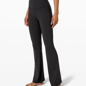 Lululemon yoga pants